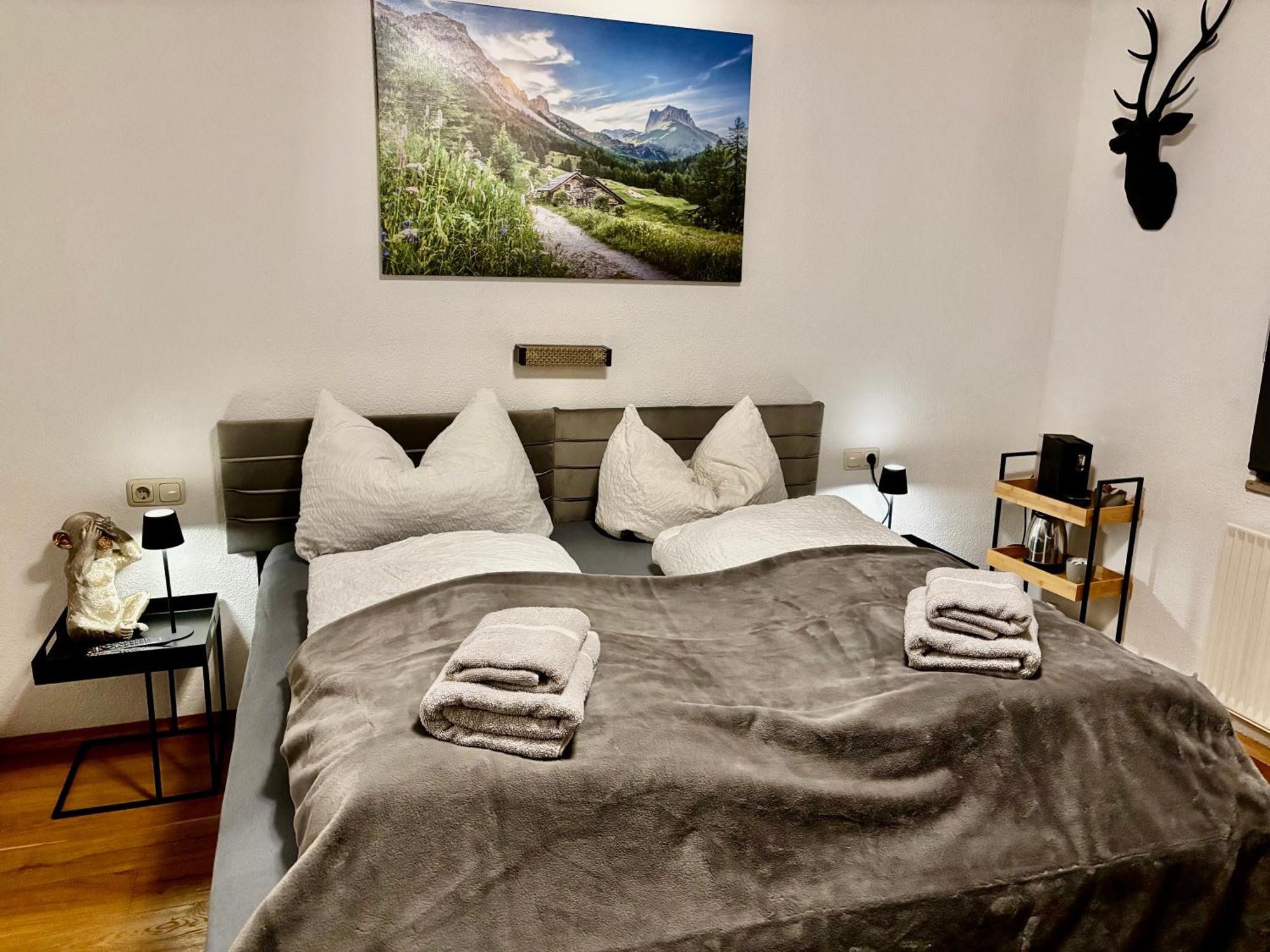 Lechtaler Alpenblick Landeck - Privatzimmer & Ferienwohnung Luaran gambar