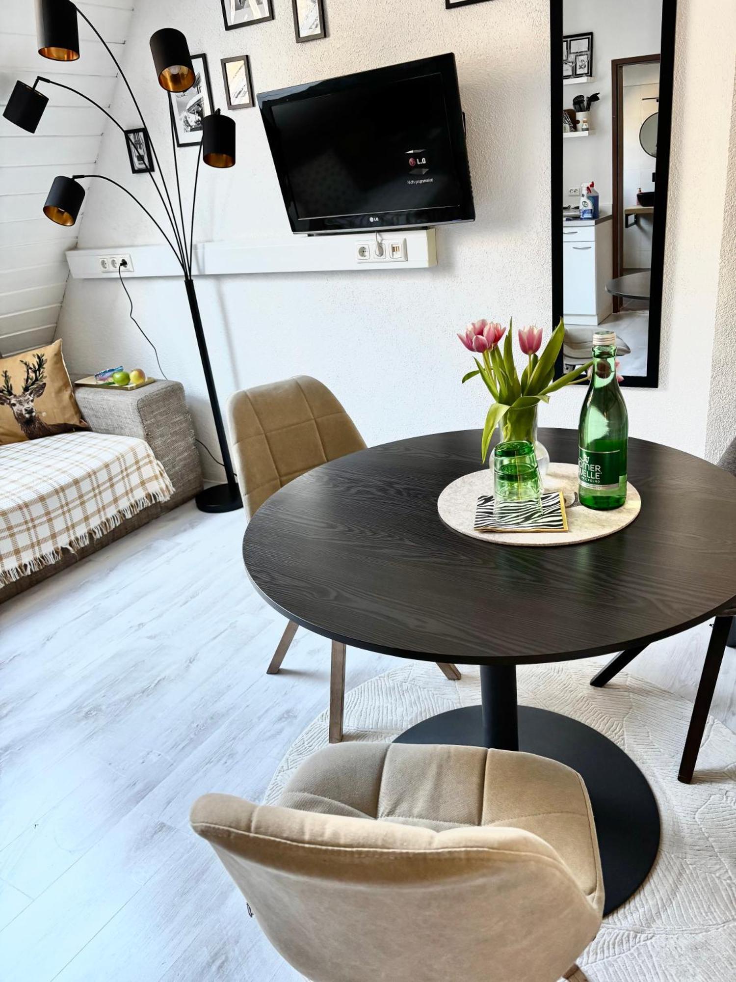 Lechtaler Alpenblick Landeck - Privatzimmer & Ferienwohnung Luaran gambar