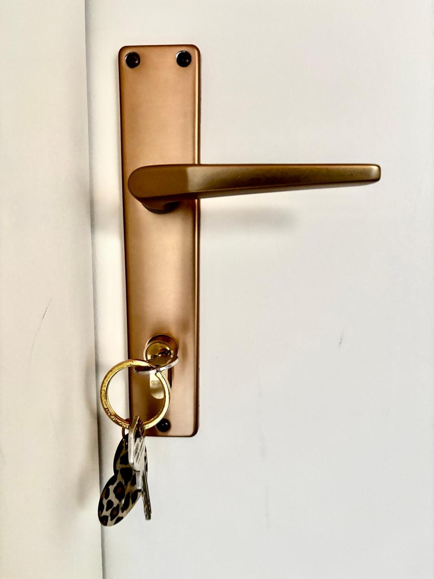 Lechtaler Alpenblick Landeck - Privatzimmer & Ferienwohnung Luaran gambar